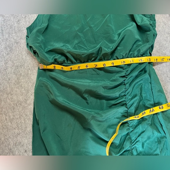 AREA STARS Forest green high neck ruched mini‎ dress size M. - Picture 15 of 16